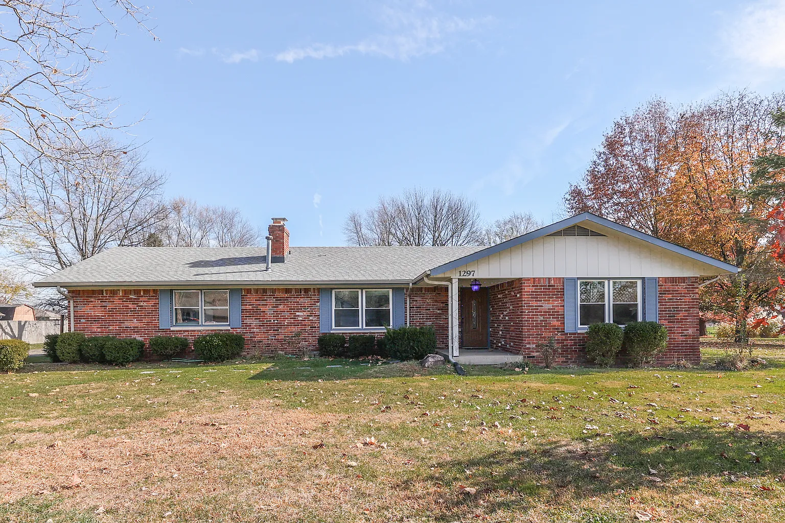 1297 N County Road 475 E photo 1