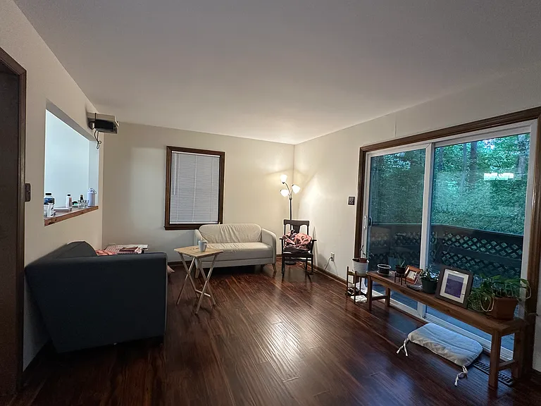 105 Lantern Way — Photo 3