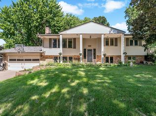 11614 Ravoux Ave, Burnsville, MN 55337