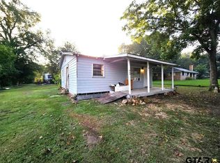 228 Hawthorne St, Elkhart, TX 75839