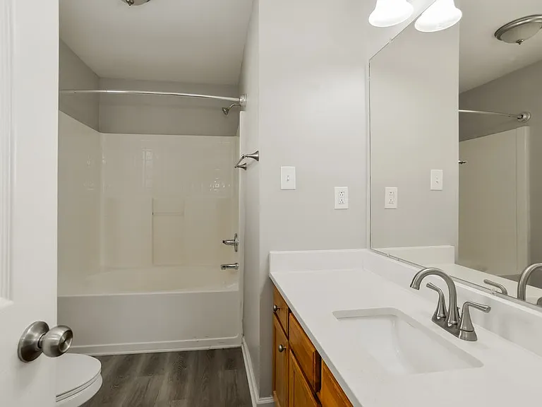 7218 Kavan Hunter Dr — Photo 12
