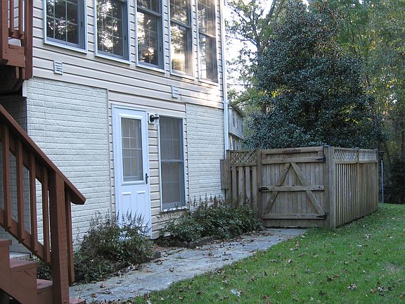 Views of sunroom & patio 