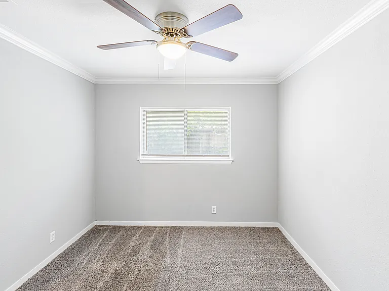4334 Hickory Hill Dr — Photo 9