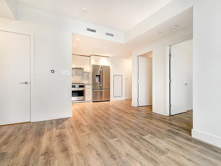 3581 E Kent Ave N #604 — Photo 7