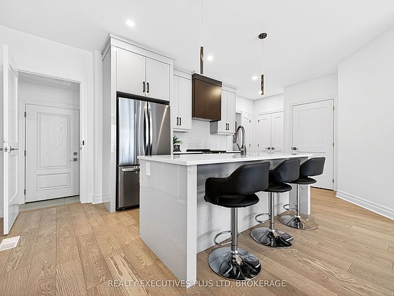 5th image of 7446 Parkside Rd