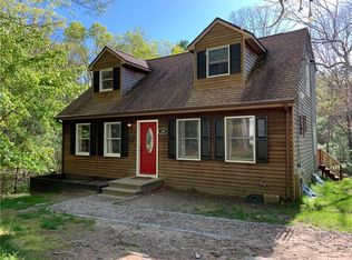 304 Shannock Rd, South Kingstown, RI 02879