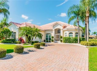 2330 Platinum Dr, Sun City Center, FL 33573