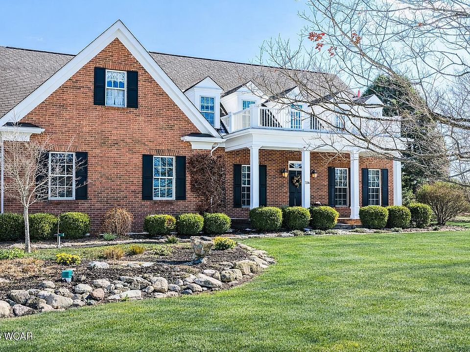 1st image of 736 Arlington Rd