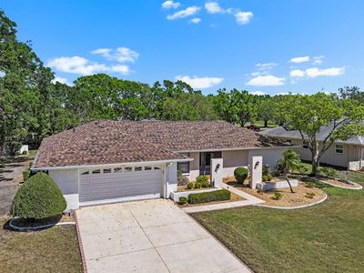 2025 View Dr E, Sun City Center, FL, 33573