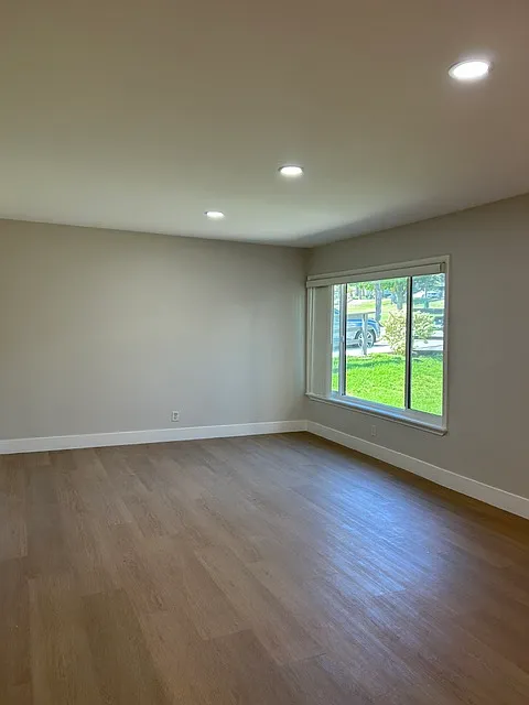 2 bed, $2,550 — Photo 3