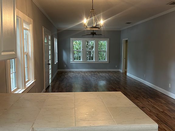 5th image of 1926 23rd Ave Unit A