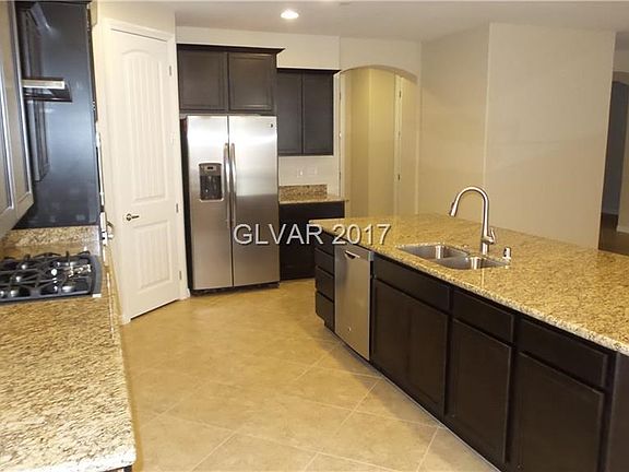 4th image of 1084 Aubrey Springs Ave