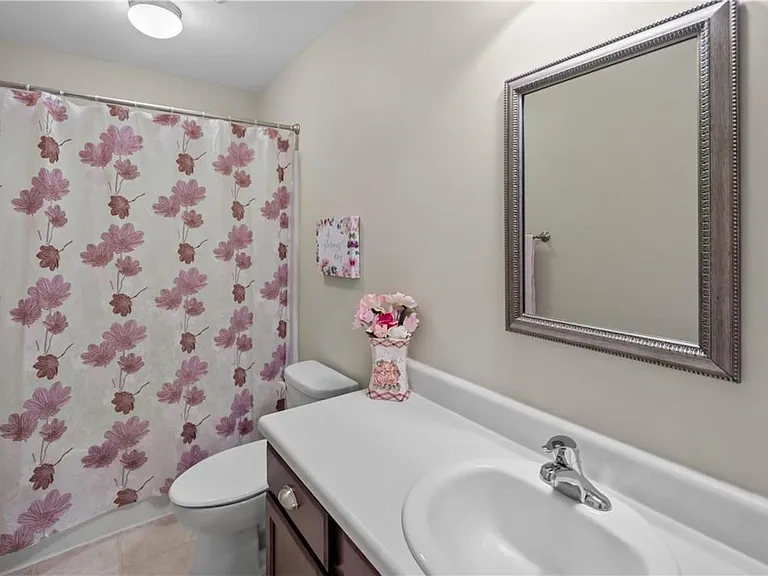 498 Waverly Ln — Photo 53