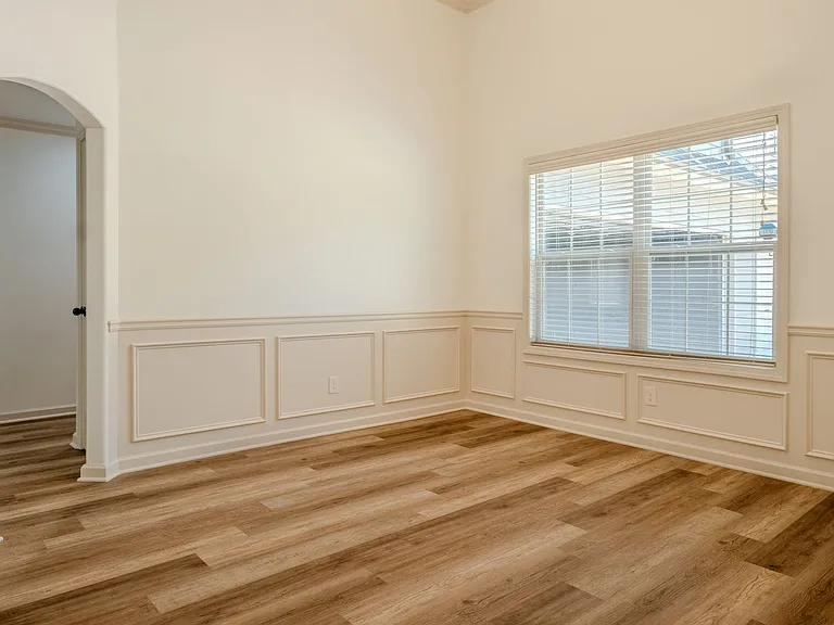 115 Cypress Pl — Photo 5