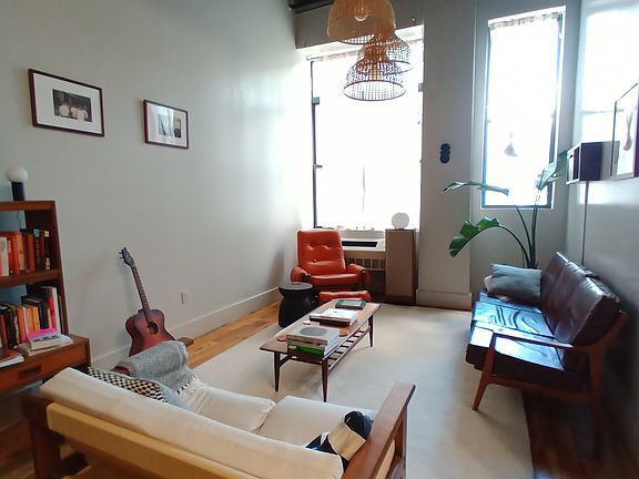 4th image of 41 Kosciuszko St APT 116