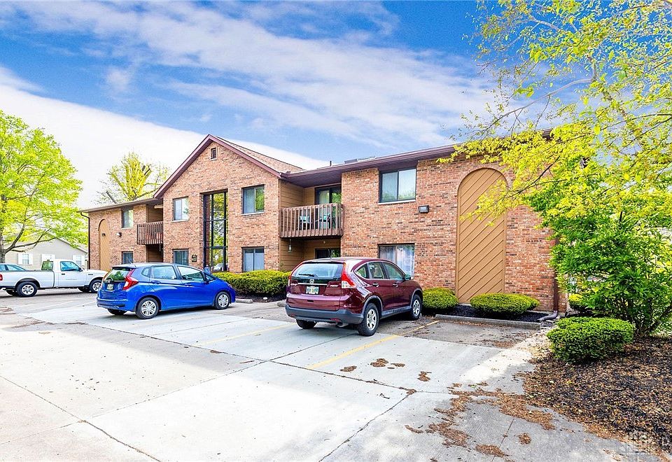 1st image of 660 Saint Clair Ave APT 2