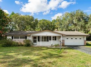 12 N Braemar Dr, Inverness, FL 34450