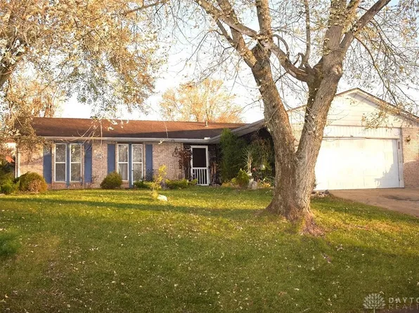 1012 Gribble Dr, Franklin, OH 45005