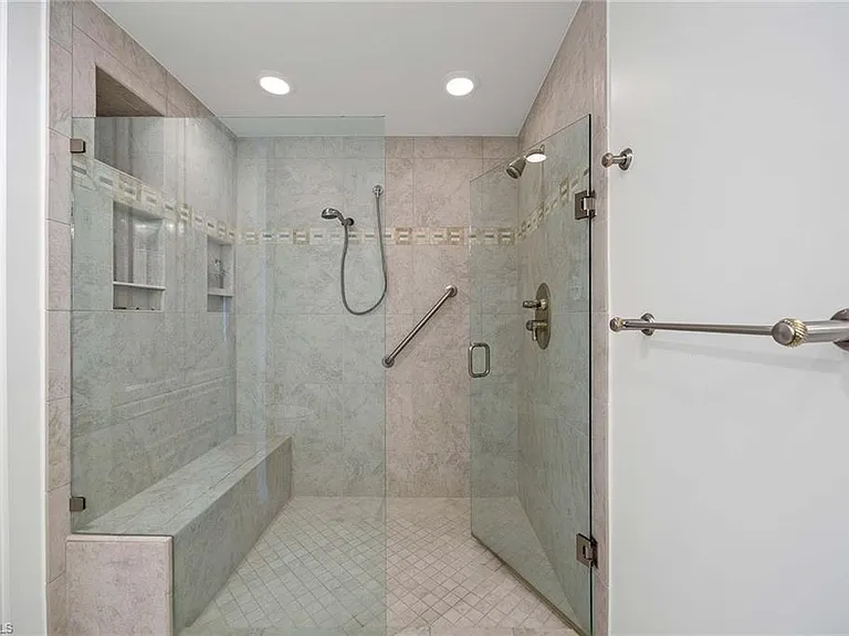 100 N Collier Blvd #Penthouse 5 — Photo 24