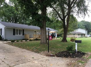 7 Chickadee Ln, Terre Haute, IN 47803