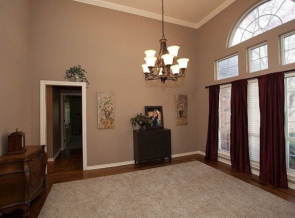 Designer colors and stunning windows