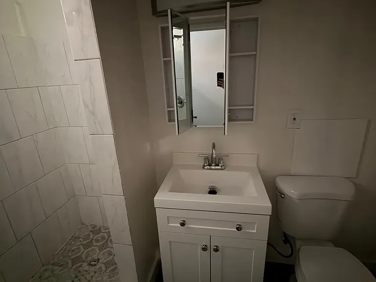 1848 N. Garfield Pl — Photo 7