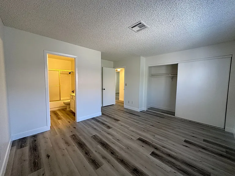 6713 W Charleston Blvd #3 — Photo 17