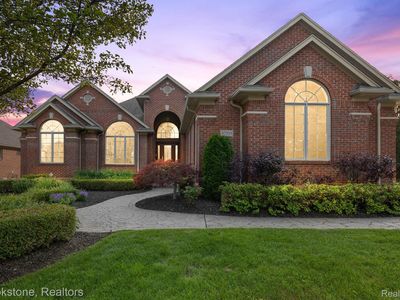 57353 Covington Dr, Washington, MI, 48094