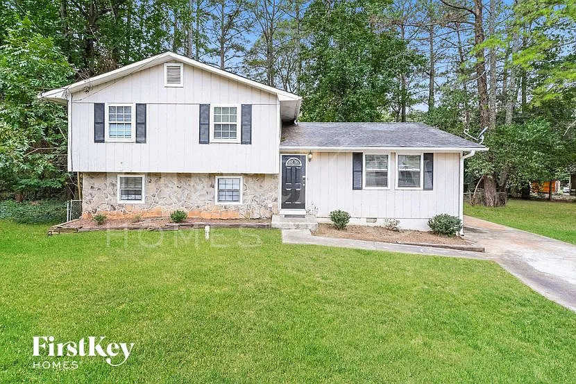 6076 Cherokee Valley Ln