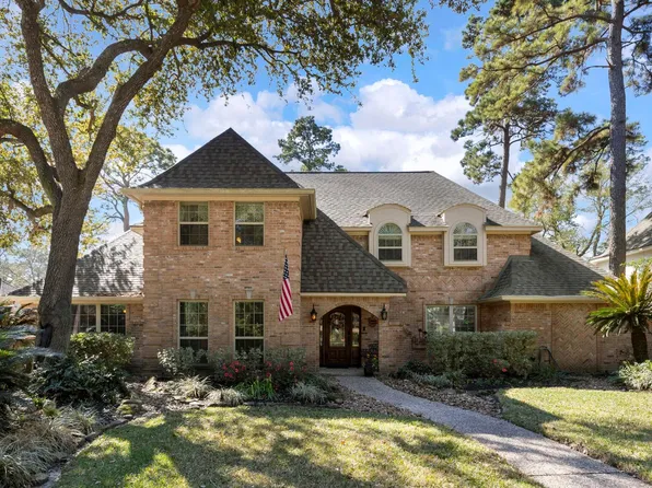 5619 Willow Walk St, Houston, TX 77069