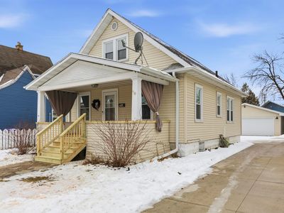 208 Center St, Neenah, WI, 54956