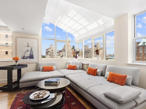 30 East 76th Street 12AB image 2 of 7