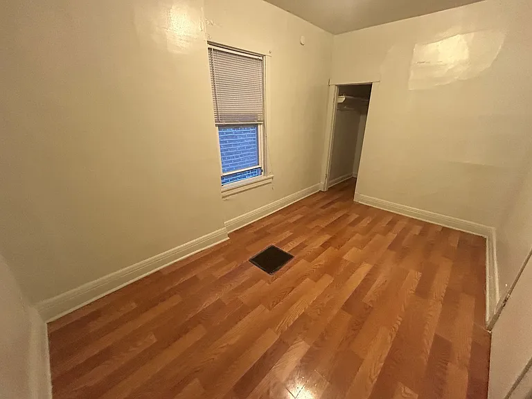 57 Chicago Ave — Photo 9