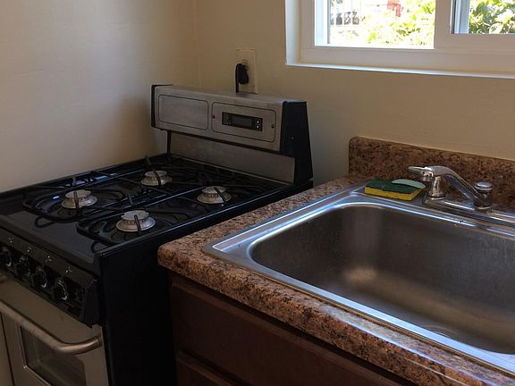 5th image of 3048 Livonia Ave APT 2