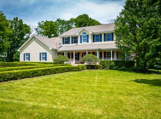 N53W16112 Whispering Way, Menomonee Falls, WI 53051