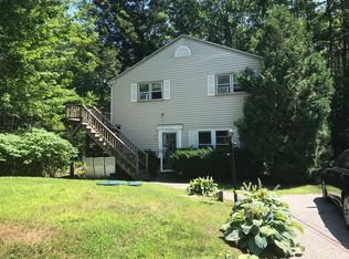 133 Captain Thomas Rd, Ogunquit, ME 03907