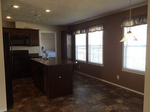 1st image of 216 Erick Blvd