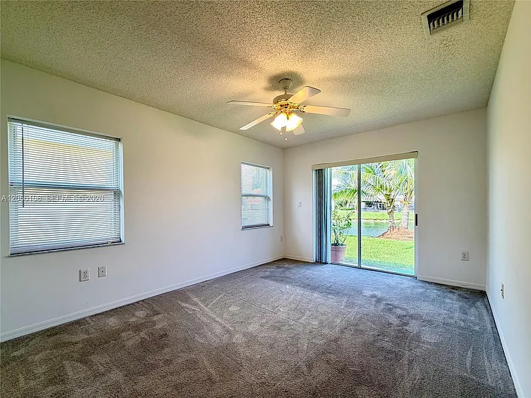 7557 SW 164th Ct — Photo 7