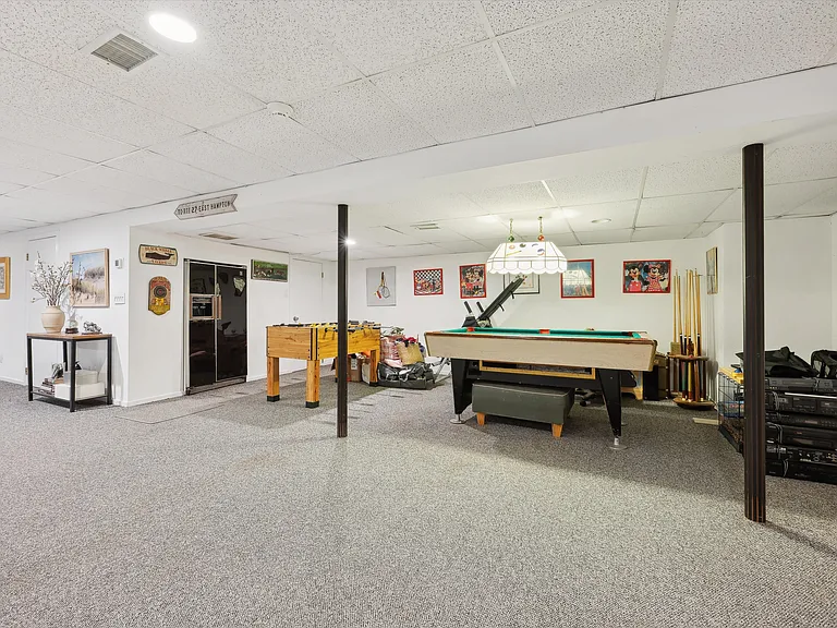 25 Midhampton Ave — Photo 36