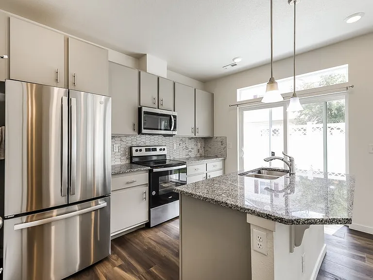 4732 N Tower Dr — Photo 6