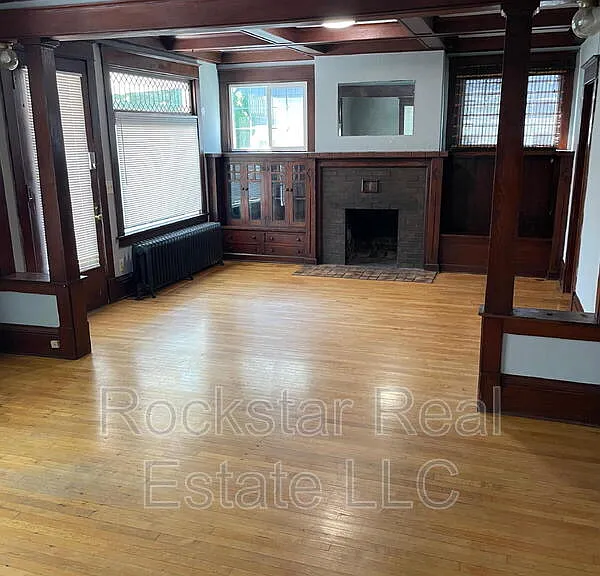 1524 W Gardner Ave #1 — Photo 6