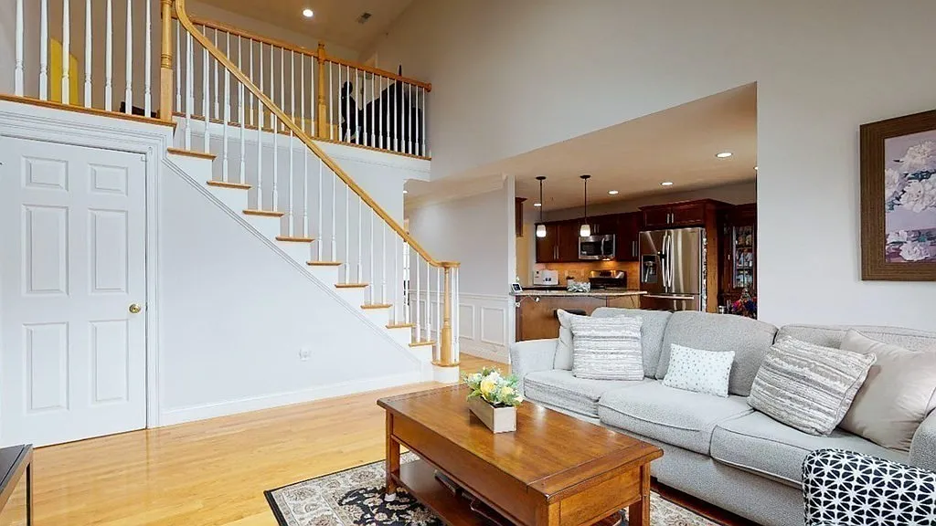 3 bed, 1920 sqft, $3,500 — Photo 4