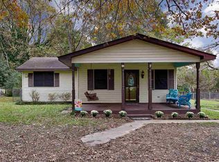 22 Wedgewood Dr, Decatur, AL 35603