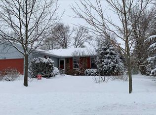 1168 Rosewood Dr, Marysville, OH 43040