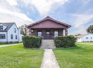 210 S Broadway St, Coal City, IL 60416