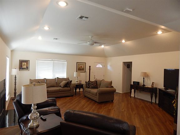 2nd image of 4414 NW Wolf Creek Blvd