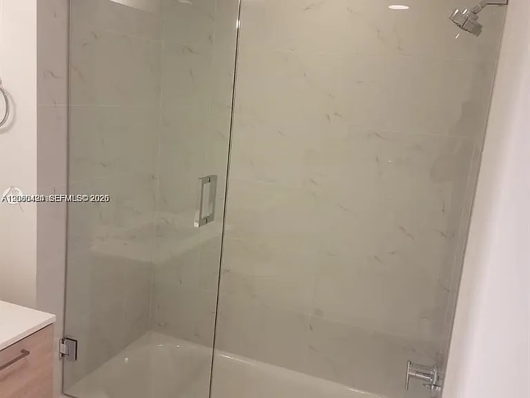 16385 Biscayne Blvd #621 — Photo 9