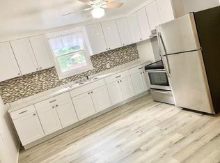 189 Tiogue Ave, Coventry, RI 02816