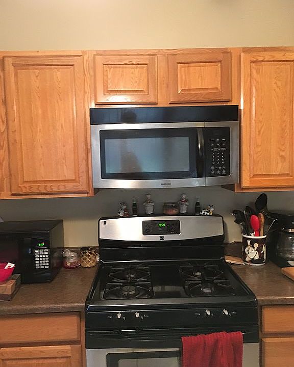 1st image of 1512 W Elm Ave