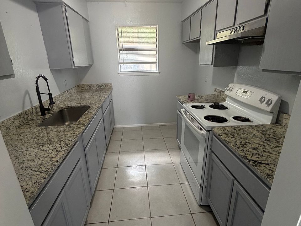 1st image of 614 McQueary St #0